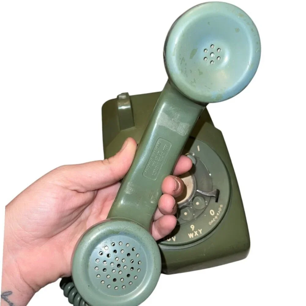 Vintage Avocado Green Bell System - Western Electric C/D 500 Rotary Telephone